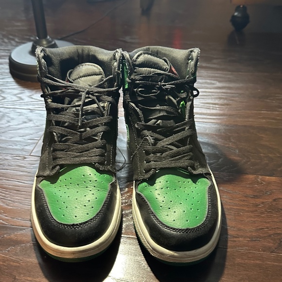 Pine Green 1s